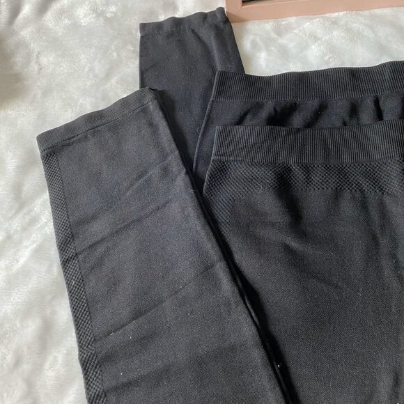 𝅺2 leggings bundle - brands on pics- M - Picture 2 of 4